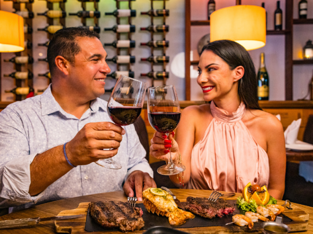 A Seasonal 3-Course Holiday Dinner at Tango to Enjoy With Friends and Family