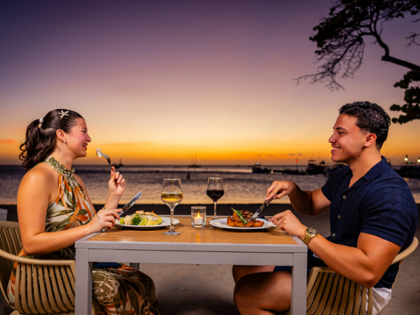 Thanksgiving Dinner with Ocean Views at MooMba