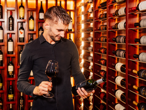 An exceptional night of wining & dining with a taste of Oporto, Portugal!