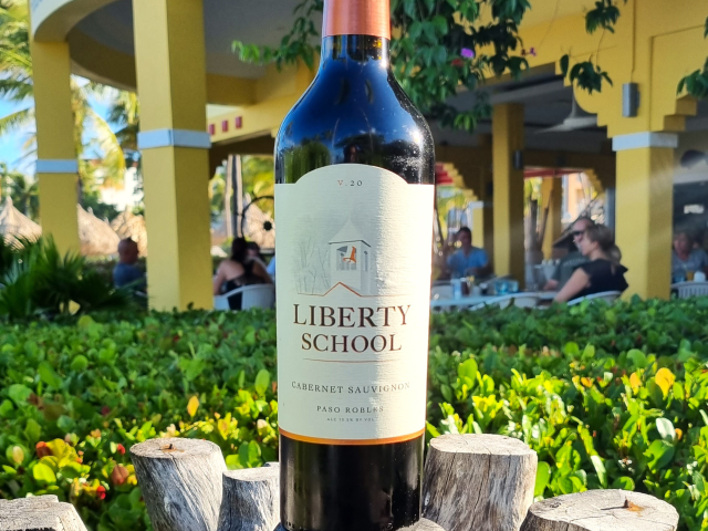The Perfect February Wine Special at Hadicurari